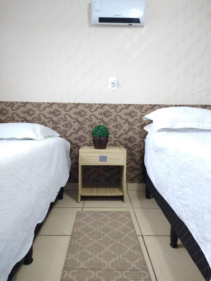 Casa Para Trabalhadores-5 Hospedes 拉热斯 外观 照片
